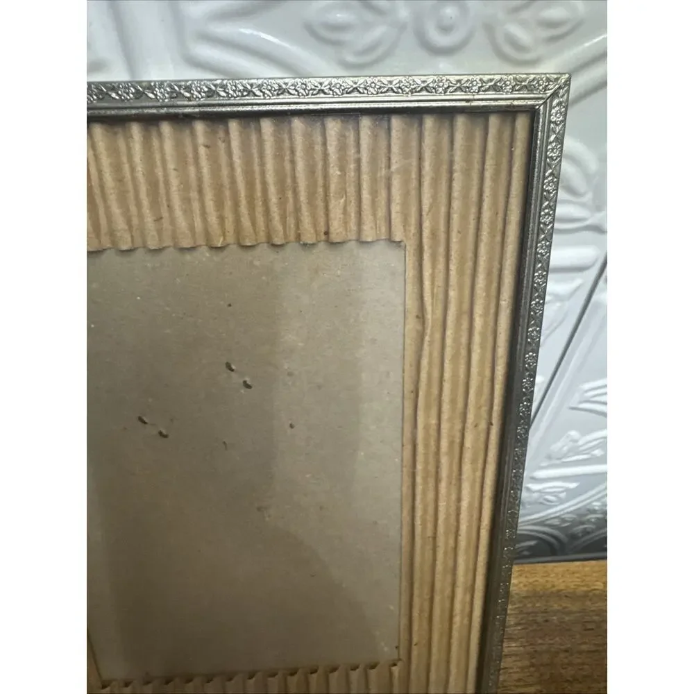 Vintage Metal Picture Frame Glass Easel Gold Tone Ornate Design 8x10 MCM Decor